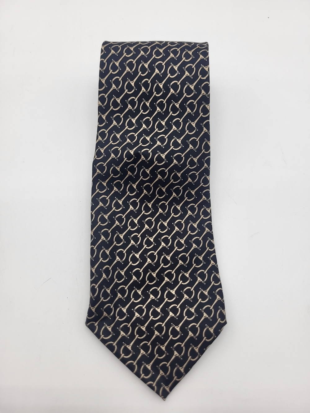 Men’s Black Silk Tie with Tan Chain Motif